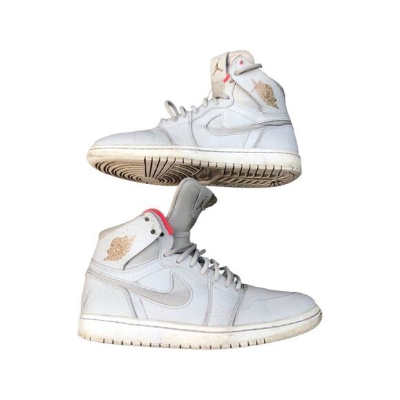 Nike Air Jordan 1 Retro High Nouveau Pure Platinum Crimson Size 8 - Picture 11 of 16